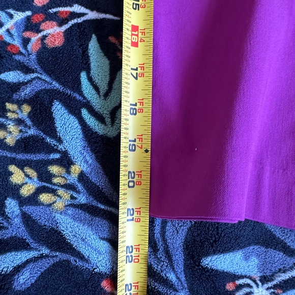 💜 NWT INC Tummy Control Capri Pants Size 18 Purple Stretch Mid Rise - Picture 11 of 11